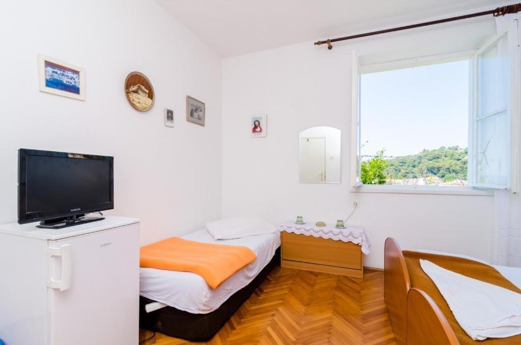 Guest House Mara Ragusa Esterno foto